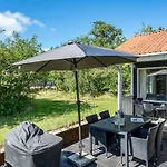 度假居 Yall - 1km From The Sea By Interhome