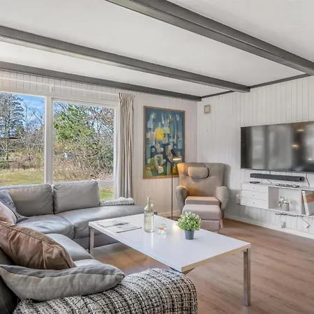 Yall - 1km From The Sea By Interhome Feriehus *